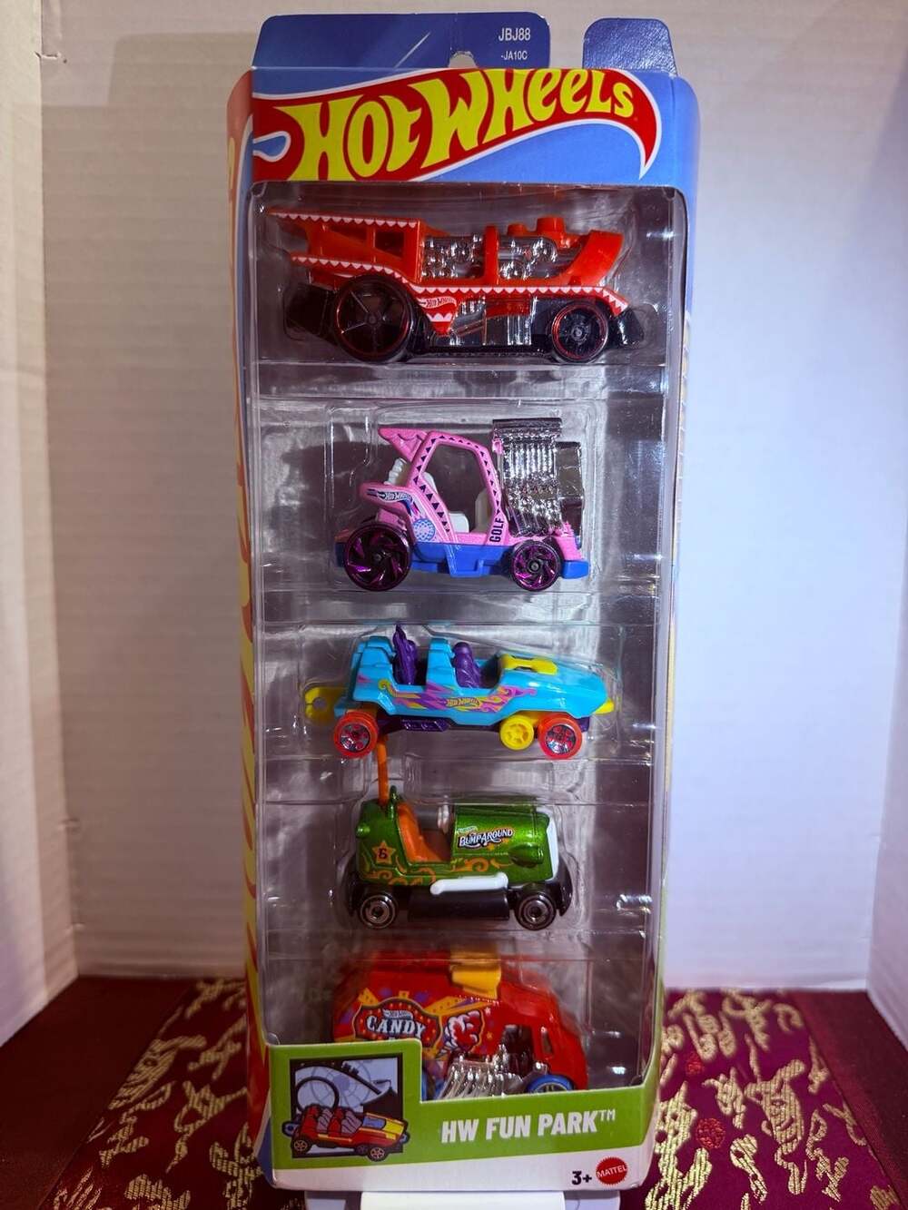 Hot Wheels HW Fun Park 5-Pack Die-Cast Cars New